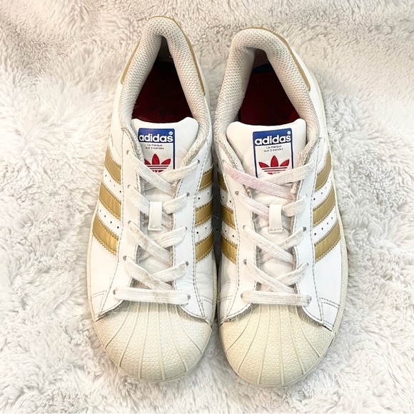 ✨👟ADIDAS ORIGINALS SUPERSTAR YOUTH SNEAKERS👟✨ - Picture 6 of 12